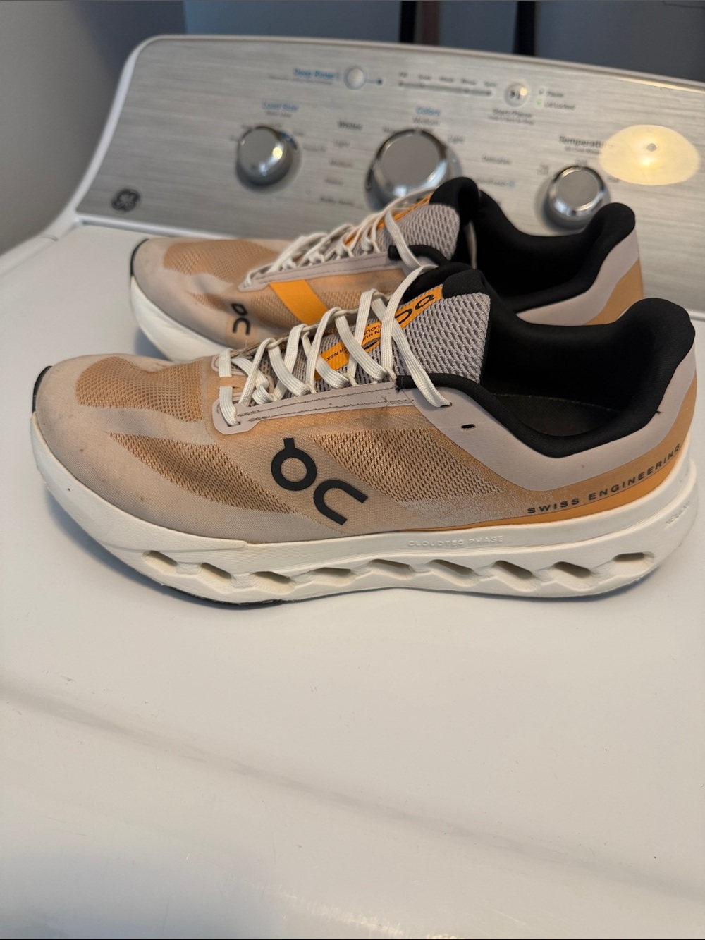 Mens On Cloud Running Shoes